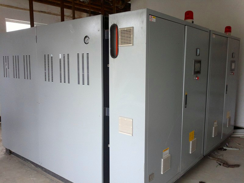 冷水機組，冷水機，水冷式冷水機