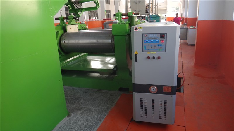 密煉機(jī)控溫設(shè)備，密煉機(jī)專用模溫機(jī),輥筒油加熱器